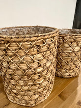Load image into Gallery viewer, Seagrass Planters