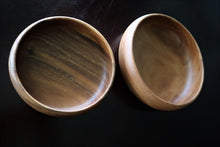 Load image into Gallery viewer, LOBO Round Serving / Salad Bowl