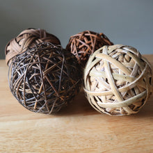 Load image into Gallery viewer, KAKAW Wicker Balls (Set of 4)