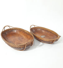 Load image into Gallery viewer, BANGKA Oval Fruit / Serving Tray