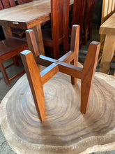Load image into Gallery viewer, LAUREL Plant Pot Stand
