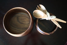 Load image into Gallery viewer, ORMOC Salad / Serving Bowls
